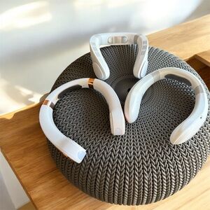 White and Gold Neck neck fans. Bundle of 3!